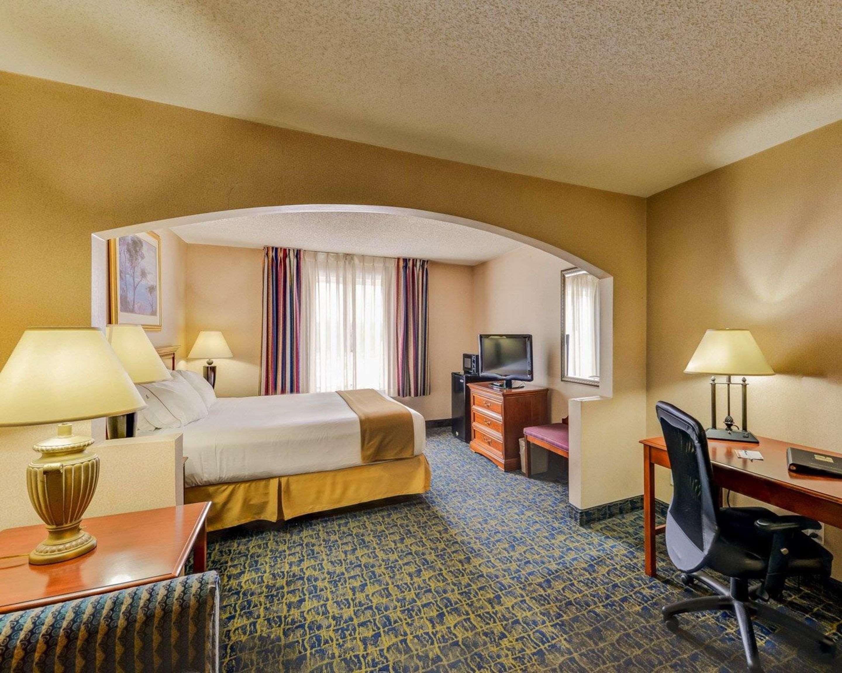 Quality Inn Spring Mills - Martinsburg North Exterior foto